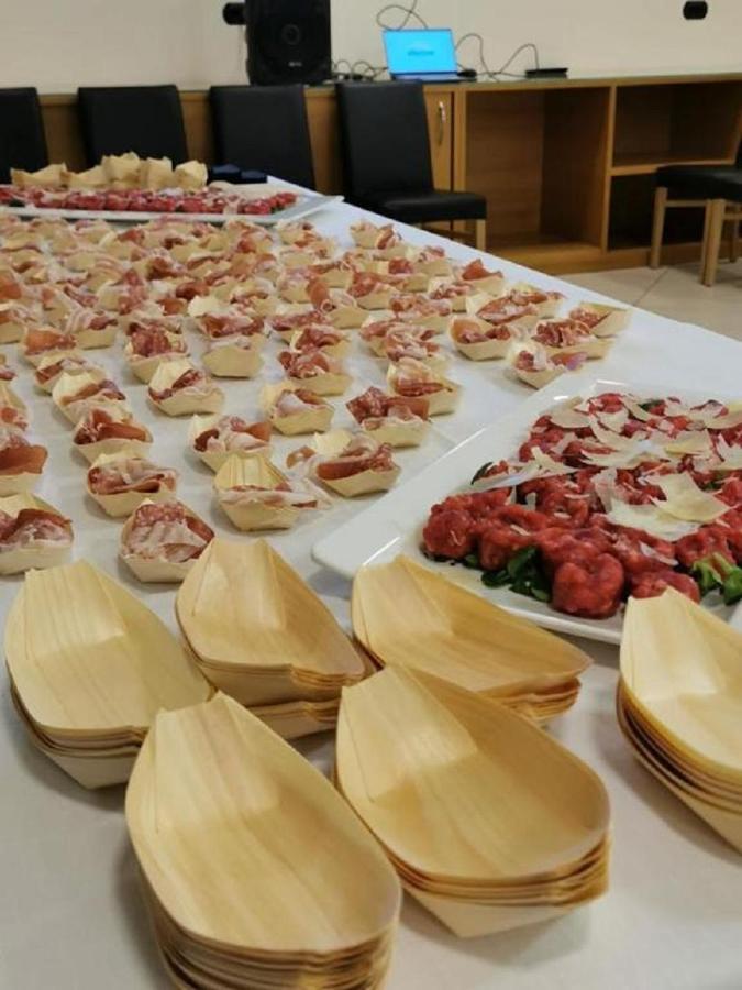 Hotel Novarello Granozzo con Monticello Ngoại thất bức ảnh